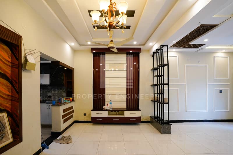 5 Marla Designer House for Rent Available 2