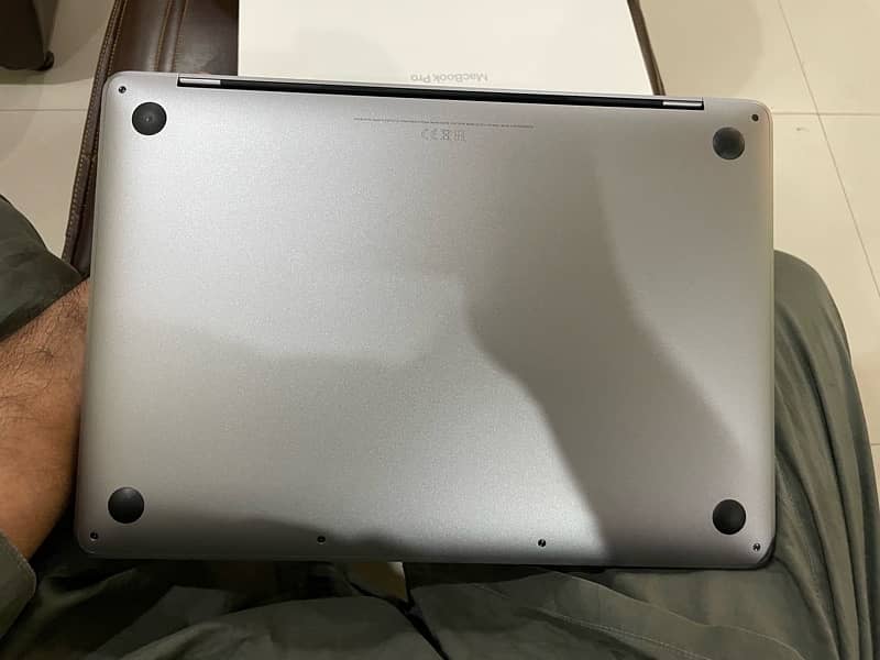 MacBook Pro  M1  2020  8Gb 256Gb 3