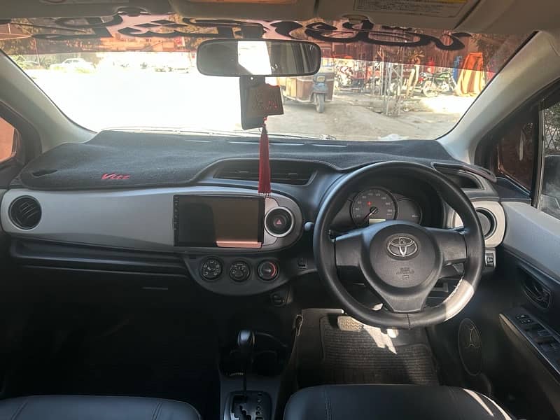 Toyota Vitz 2013 6