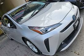 Toyota Prius 2021