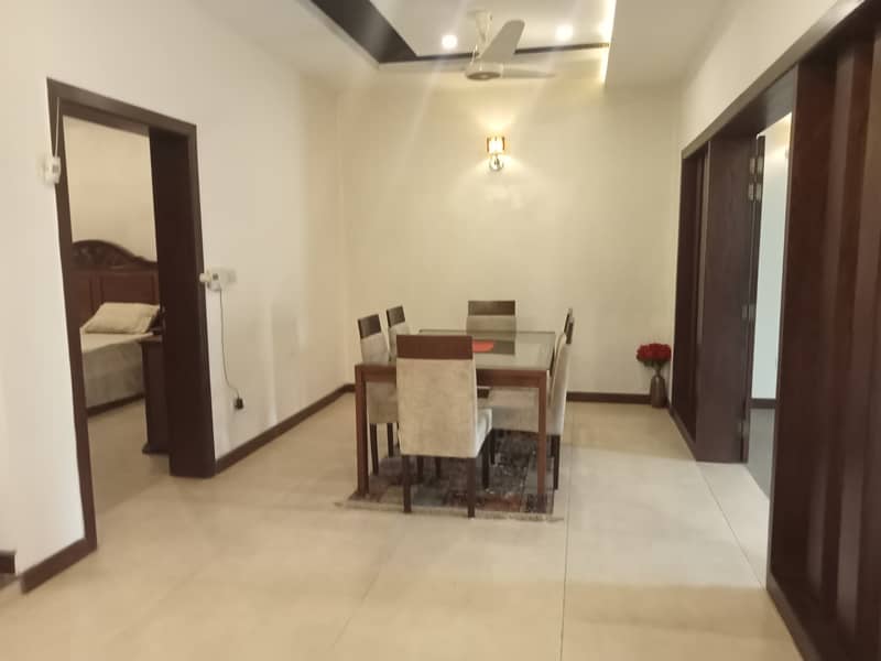 10 Marla House In A Prime Location Of Bahria Town - Sector C 2