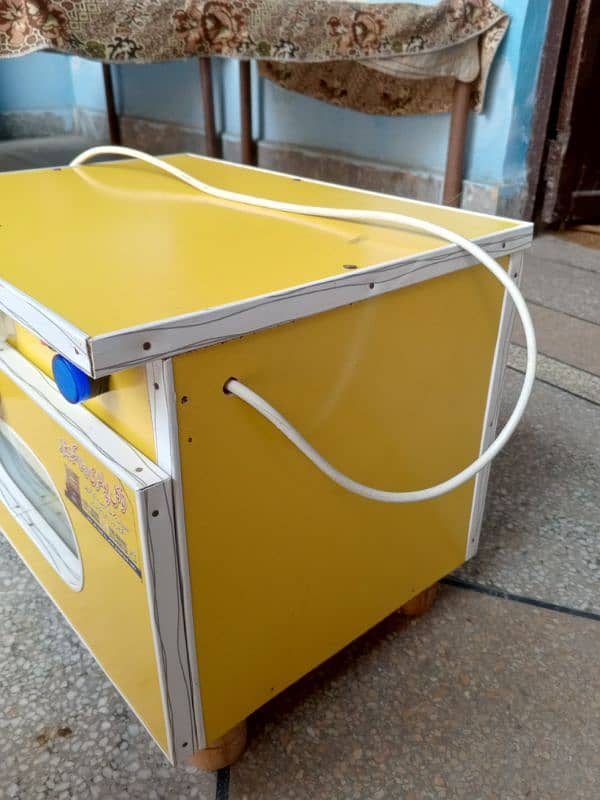 incubator for sale 60 eggs capacity 4