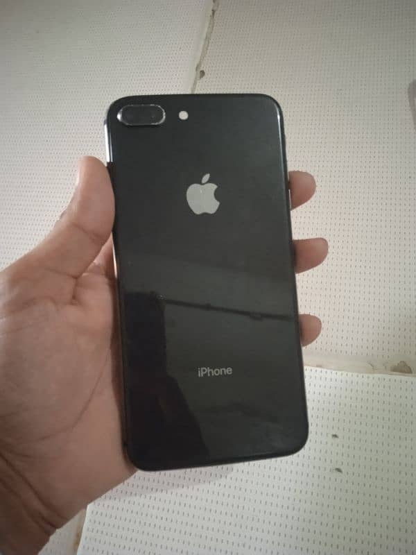 iPhone 8 Plus WhatsApp 03052958845 0