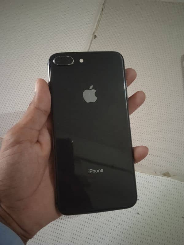 iPhone 8 Plus WhatsApp 03052958845 4