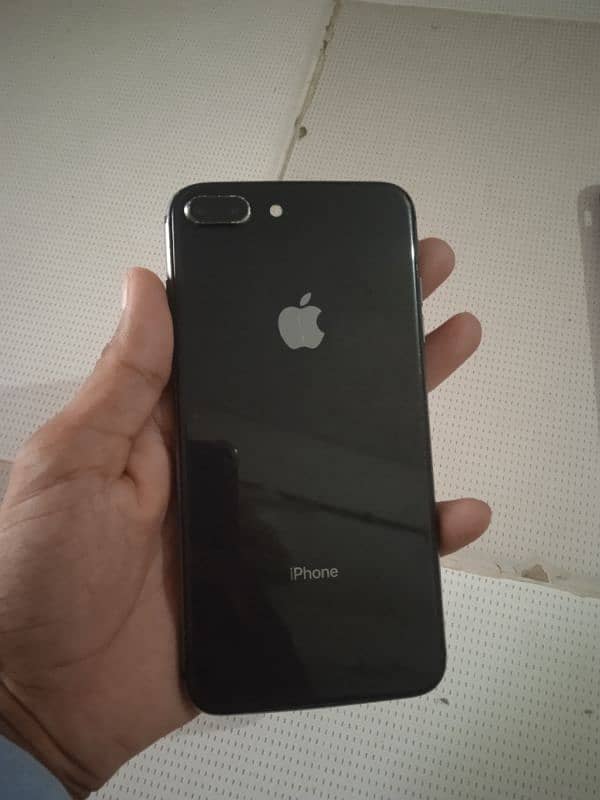 iPhone 8 Plus WhatsApp 03052958845 5