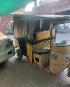 Auto rickshaw bilkul OK running condition 2019 model genion