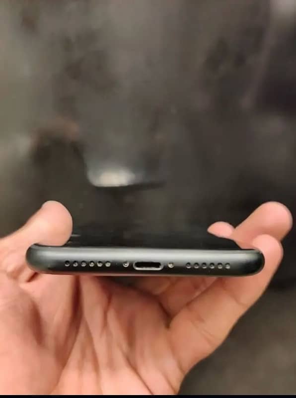 iPhone XR battery health 81 Face ID Ok 2