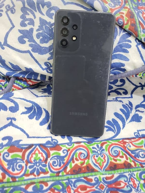 Lush condition A32 samsung for Sale with box 3