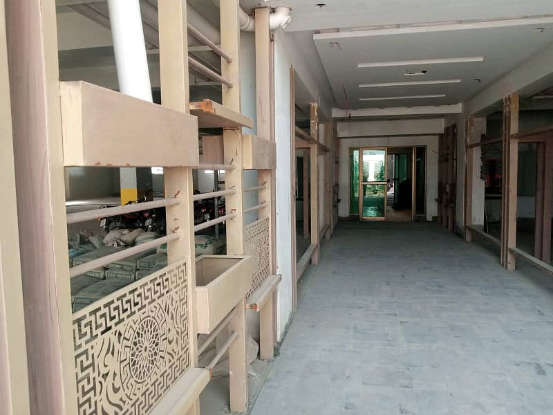 12 Marla 4 Bed Flat For Rent In Askari 11 -Sector B, Lahore 15