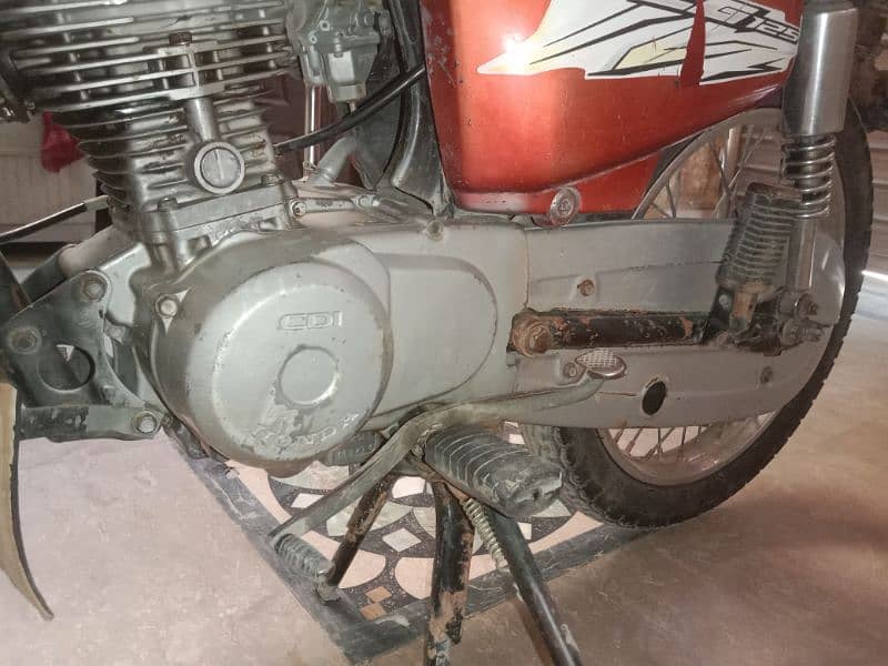 Honda 125.2000 model . used . 1