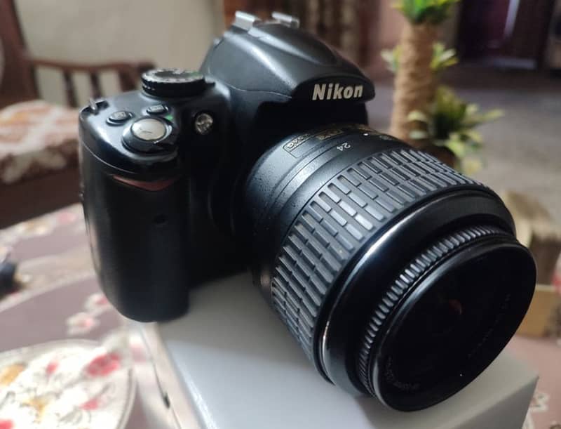 Nikon D5000 18-55 Vr Ki (DSLR Camera) 2