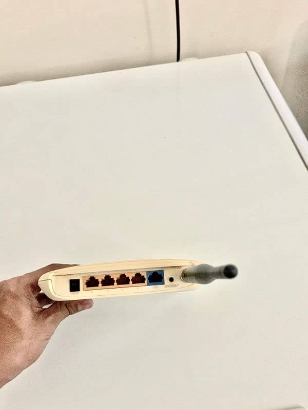 TP-LINK ROUTER Device 2