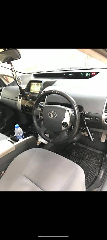 Toyota Prius 2013 UK model London imported car 10