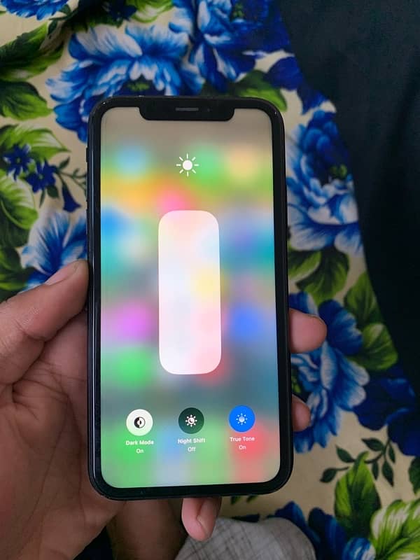 iphone xr 2