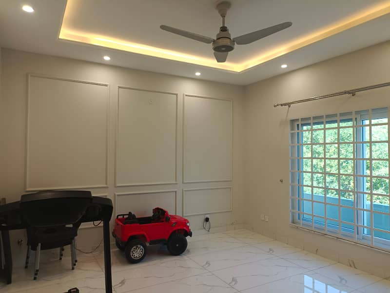 1 Kanal Brand New Upper Portion for Rent in G-16 Islamabad 11