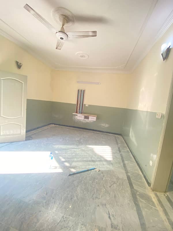 Abdulah Garden 2 Bed Flat For Rent kuri road islambad 2