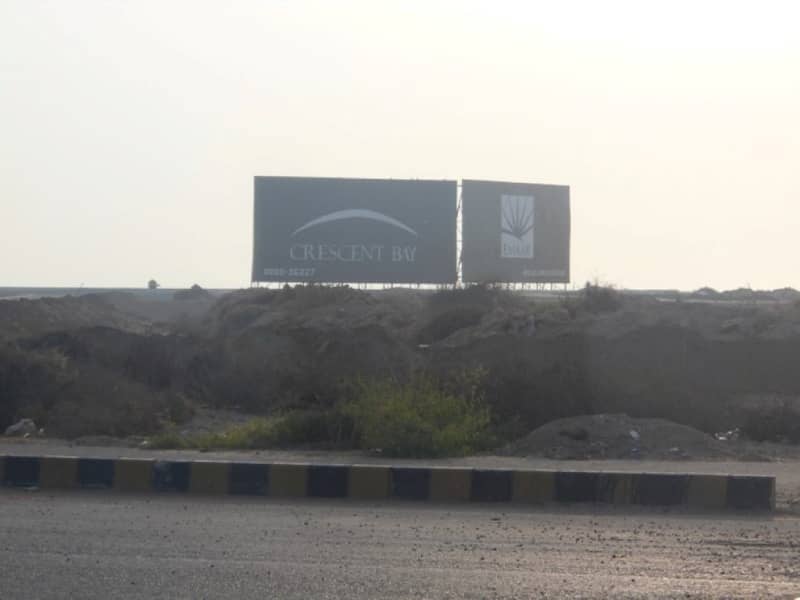 Exclusive 600-Yard Plot for Sale in DHA Phase 8, Khayaban-e-Shajjar Prime Location 3