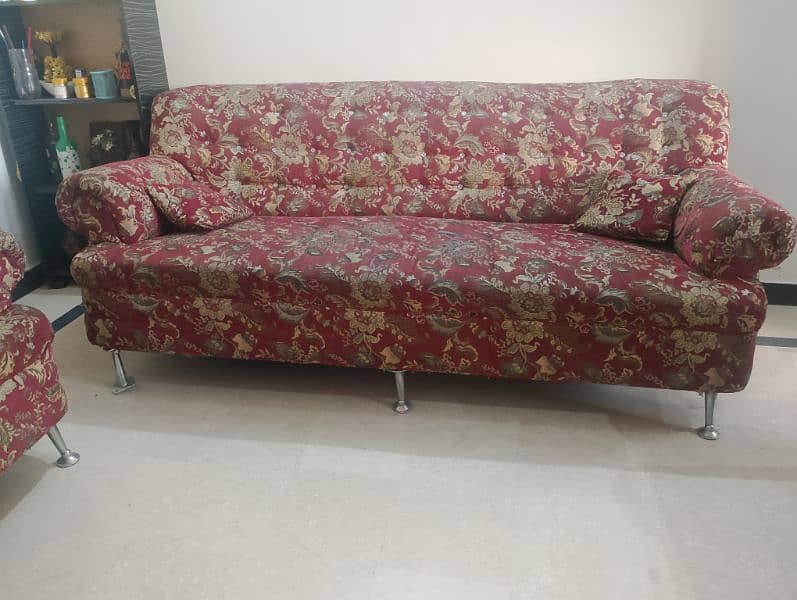 used king size sofa for sale in G13 0