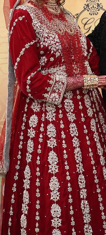 Bridal lehenga Velvet with heavy zari work 2