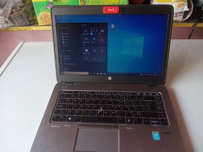 HP Laptop 4