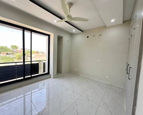 5 Marla House for Sale in Paragon City Block Executive 3