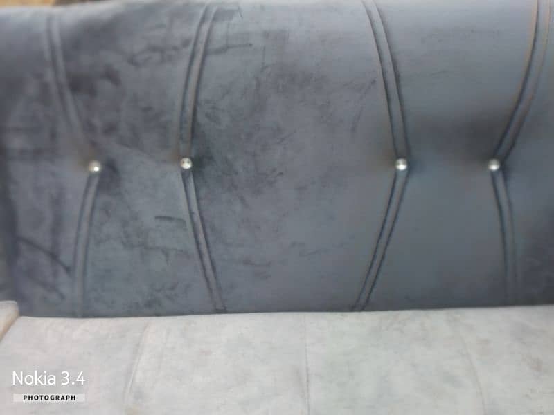 6 seater corner new sofa interested buyers cont Kary rate kam ho jahy 6