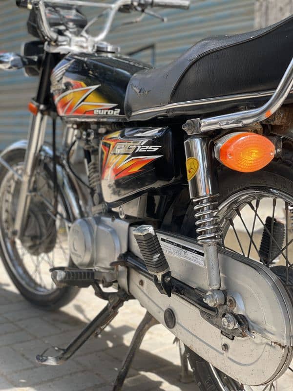 honda cg 125 karachi nmbr 1