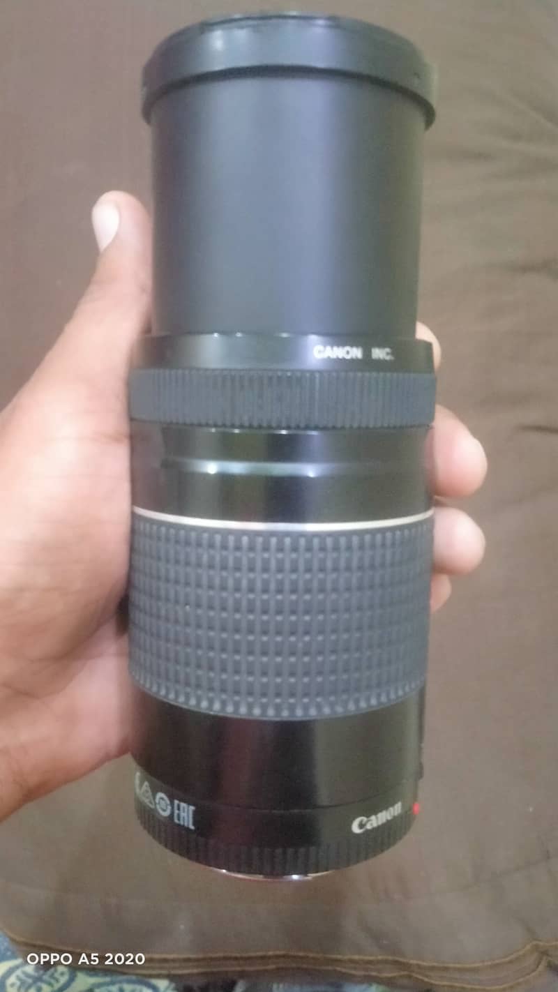 Canon lens 75 to 300mm 0