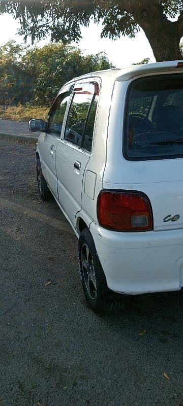 Daihatsu Cuore 2006 4