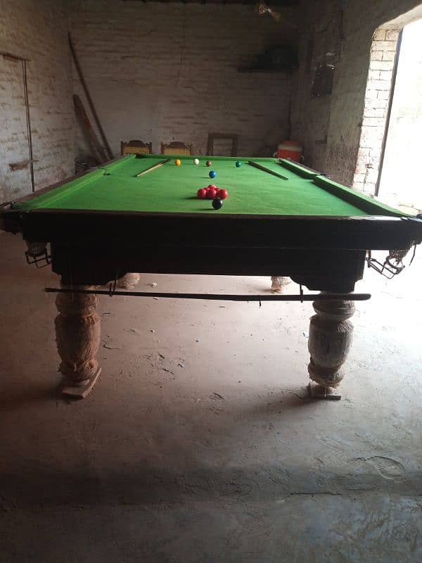 snooker table 0