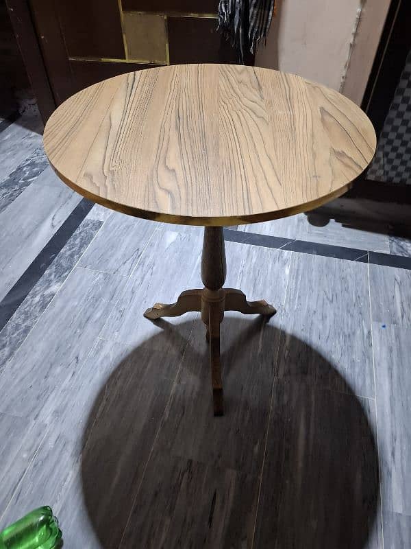 solid wooden table 2