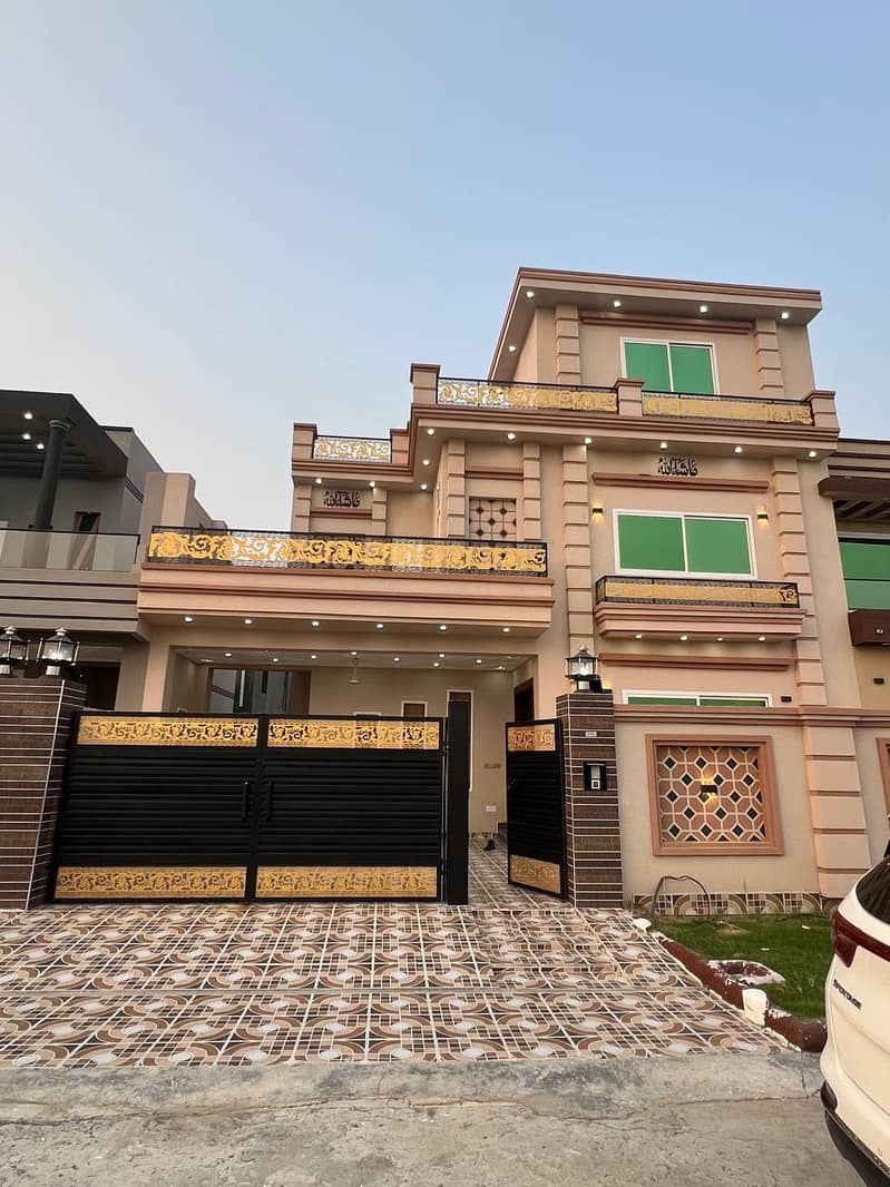 10 Marla Modern New House For Sale 0