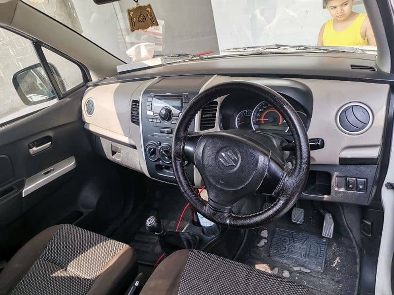 Suzuki Wagon R 2018 7