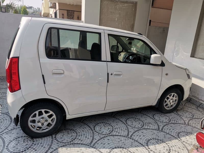 Suzuki Wagon R 2018 15