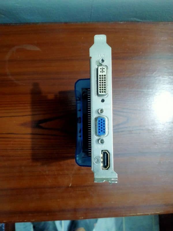 Graphic Card 1 GB 2