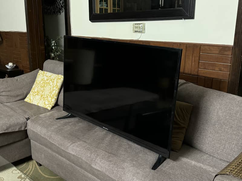 Ecostar 55 Inch lcd 1