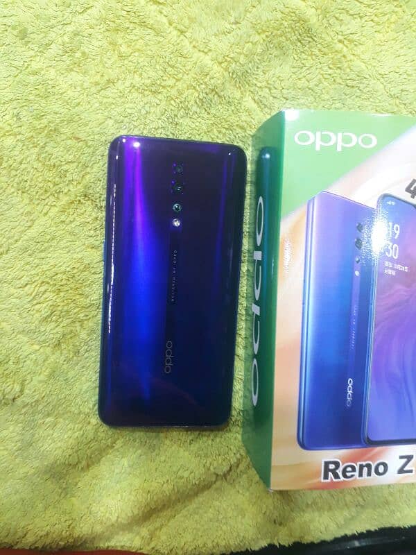 oppo reno z 8gb ram 256 gb room 0