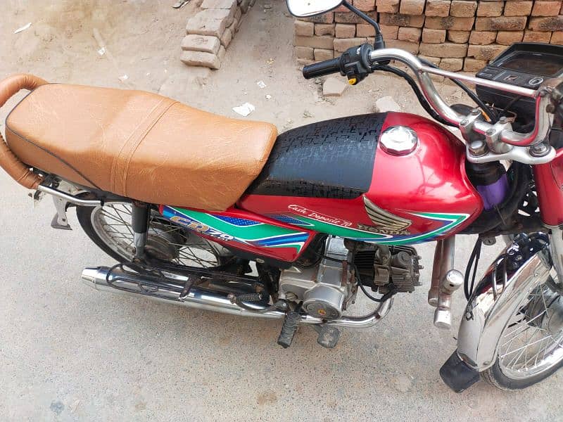 honda cd 70 model 18 for sell 9