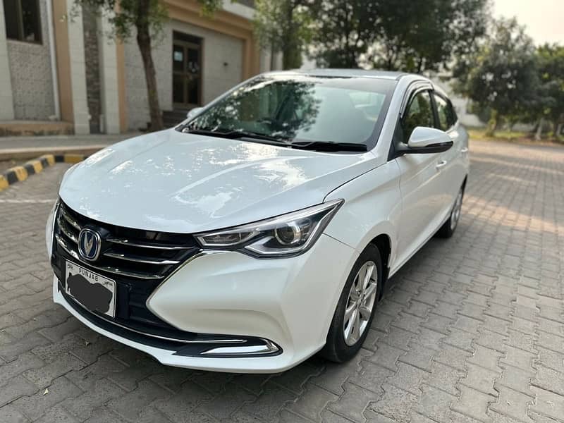 Changan Alsvin full option 1