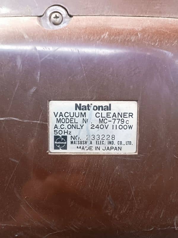 National Vacuum Cleaner 3