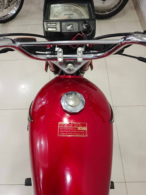 Honda CD 70 2022 Model 6