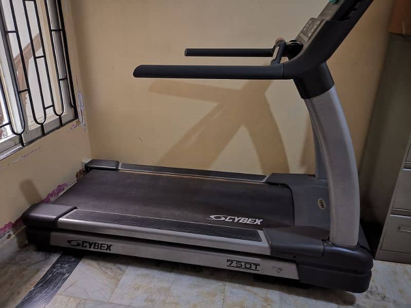 TREADMIL machine for sell 1