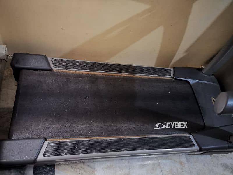 TREADMIL machine for sell 4