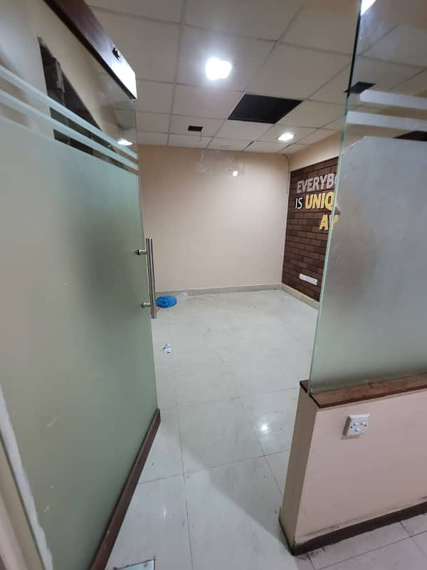 Sami furnished office for rent 1400sqft in shahar e Faisal. 0