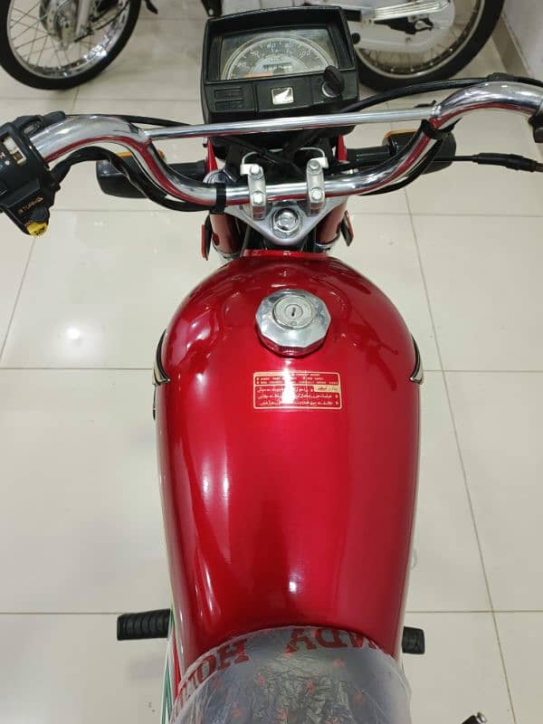 Honda CD 70 2023 Model 6