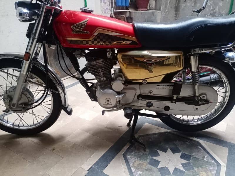 CG 125S Gold 6