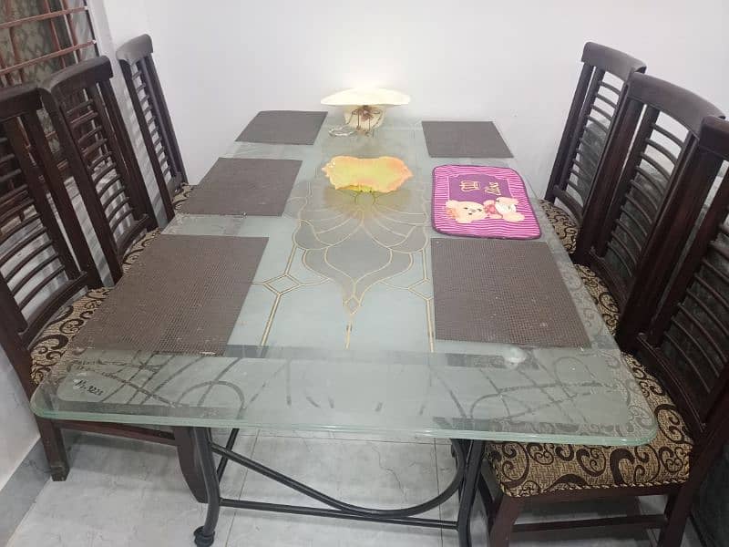 Dining table with six chairs 5