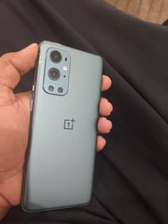 One plus 9 Pro 5G 12/256 With charger 10/10 condition