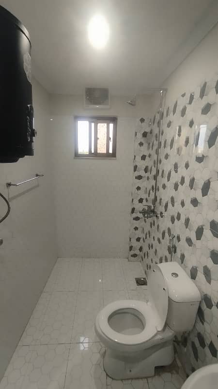 2 BEDROOM LIKE BRAND NEW FURNISH FLAT FOR RENT IN SECTOR C BAHRIA TOWN LAHORE 14