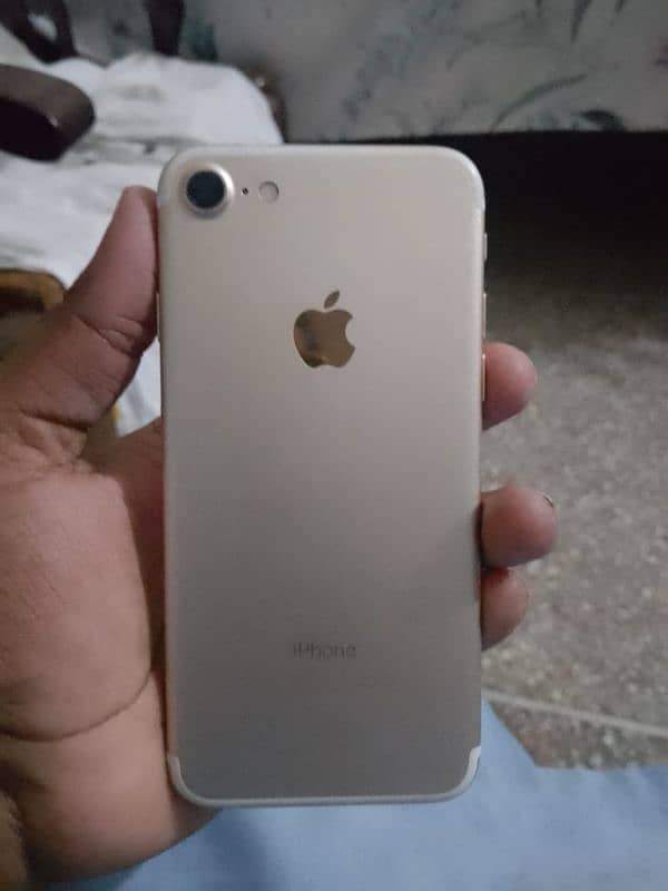 Iphone 7 32 GB storage PTA approved 1